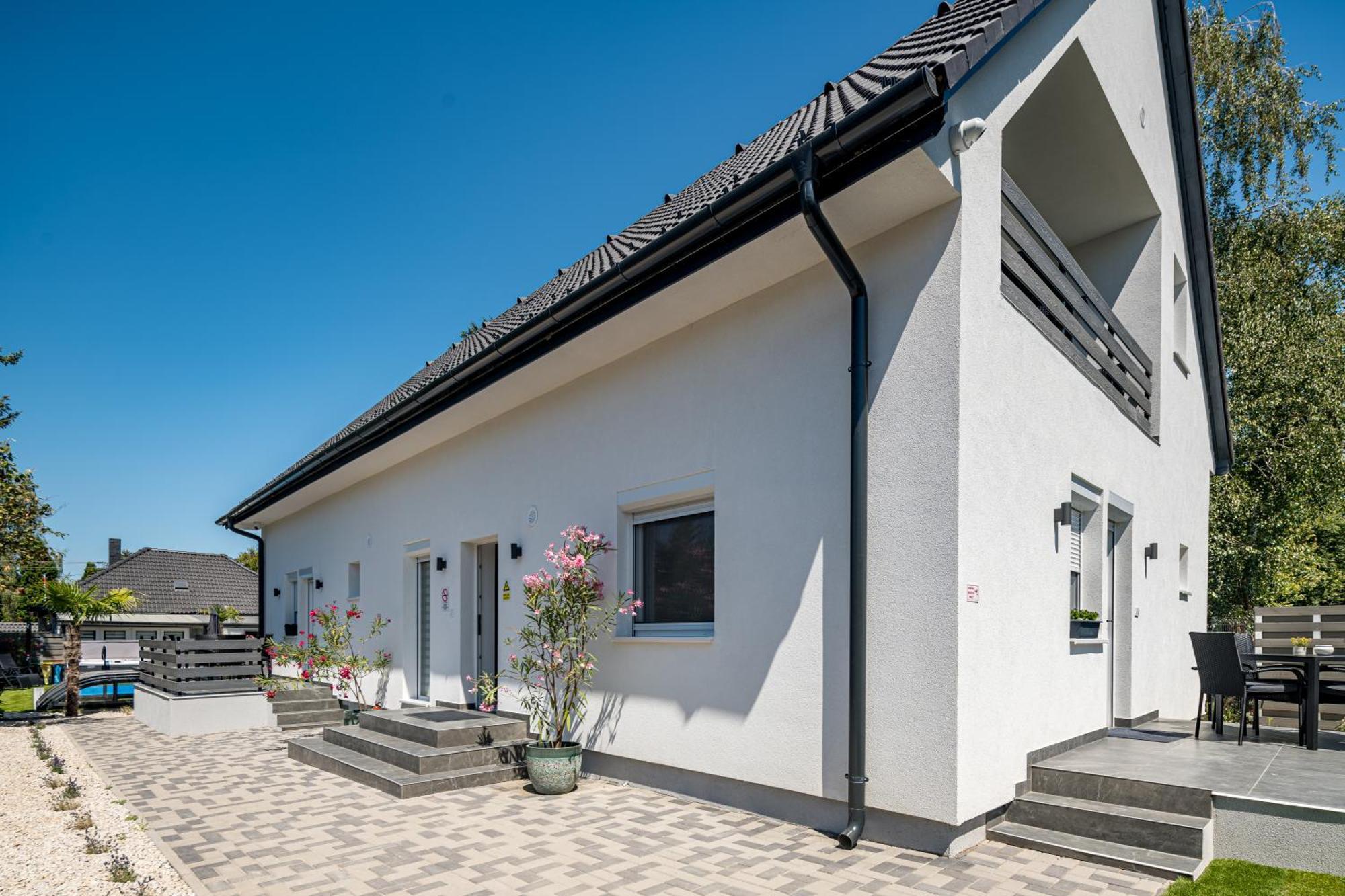 Balatonic Lime Apartmanhaz Шиофок Экстерьер фото