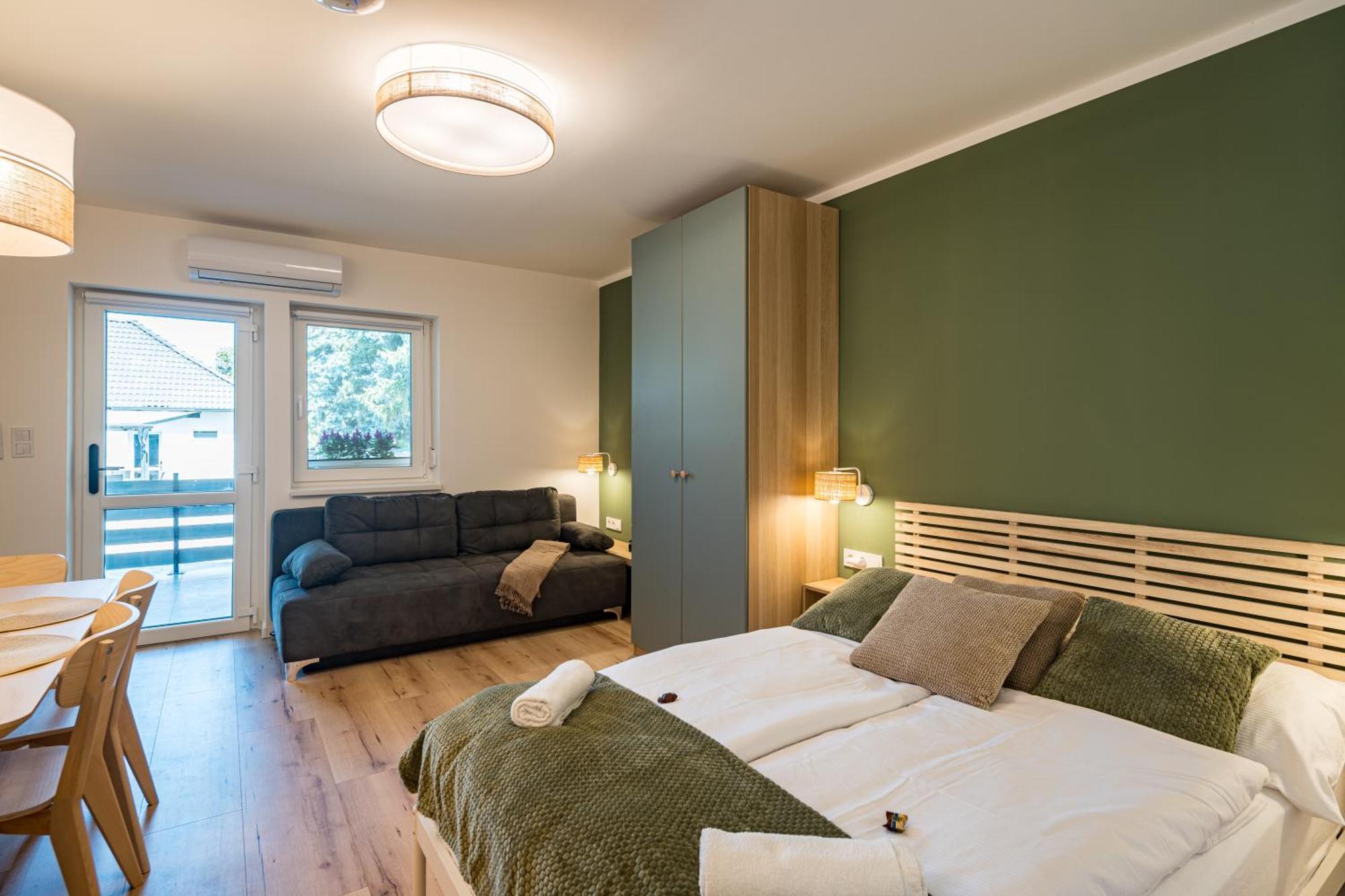 Balatonic Lime Apartmanhaz Шиофок Экстерьер фото